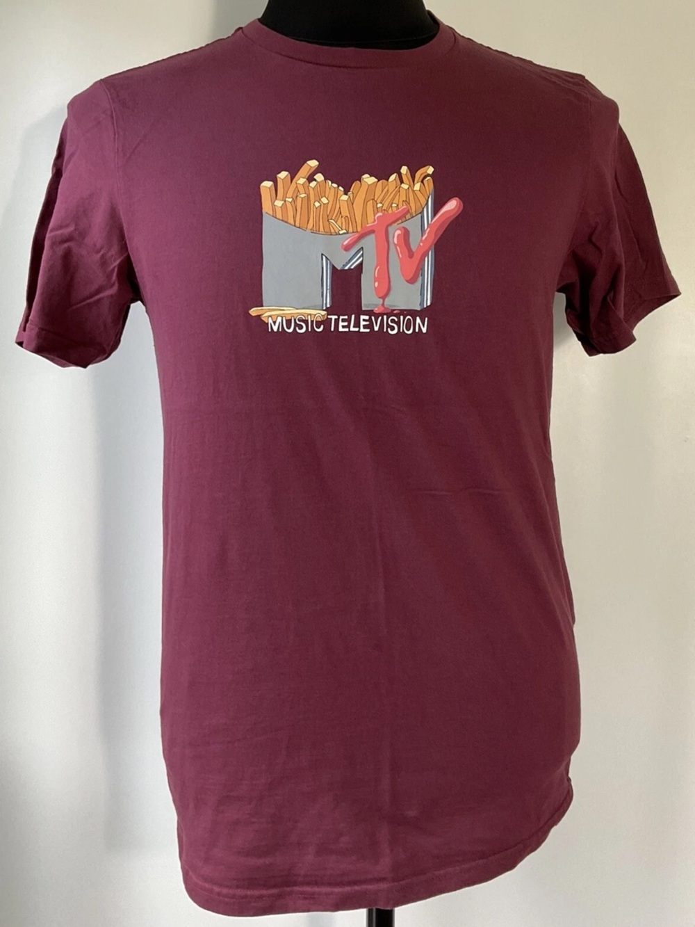 MTV Music Television Graphic Burgundy Tee Shirt 2021 Size Large